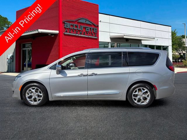 Used 2019 Chrysler Pacifica Limited FWD image 2