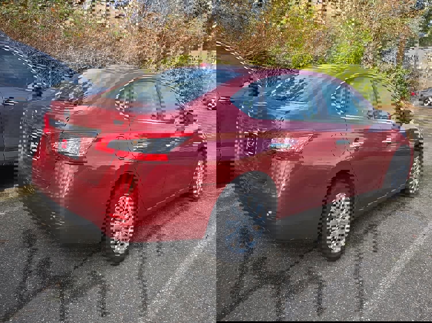 Used 2015 Nissan Sentra SV image 3