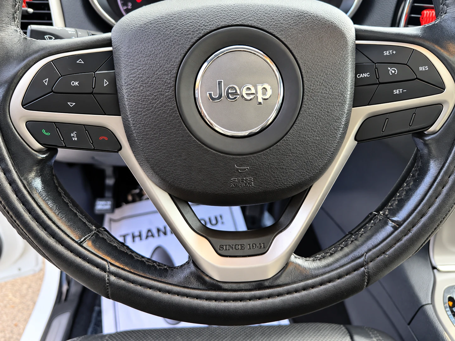 Used 2019 Jeep Grand Cherokee Limited w/ Luxury Group II AWD/4WD image 25