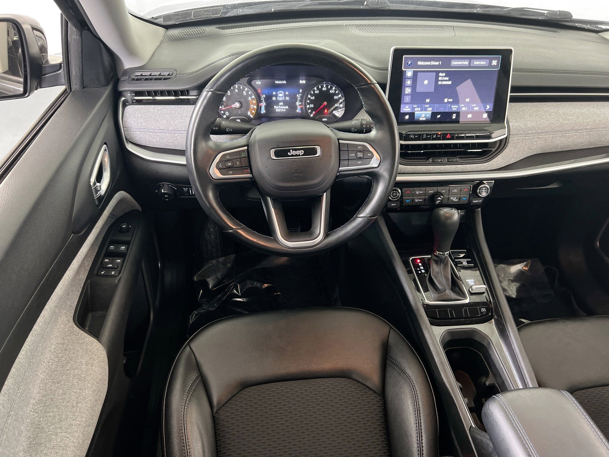 Used 2022 Jeep Compass Latitude w/ Convenience Group image 20