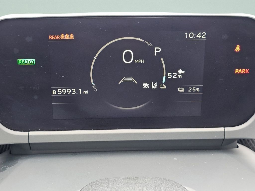 Used 2023 Toyota bZ4X Limited image 30