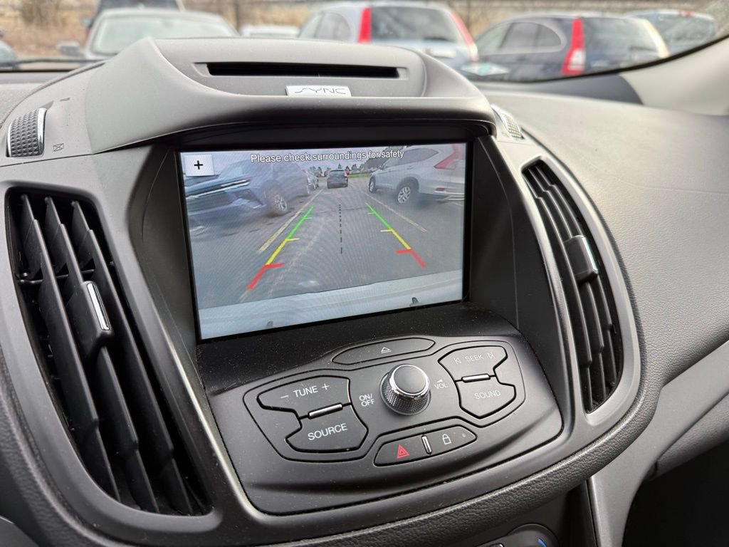 Used 2016 Ford Escape SE w/ Equipment Group 201A image 10