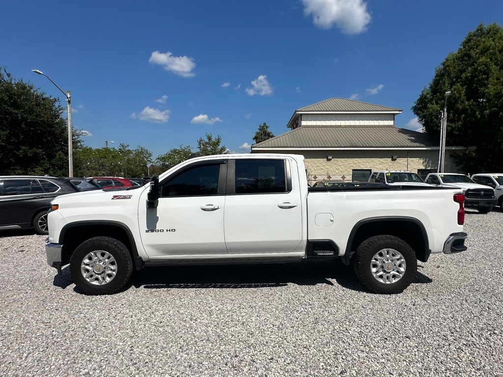 Used 2021 Chevrolet Silverado 2500 LT w/ Convenience Package image 6