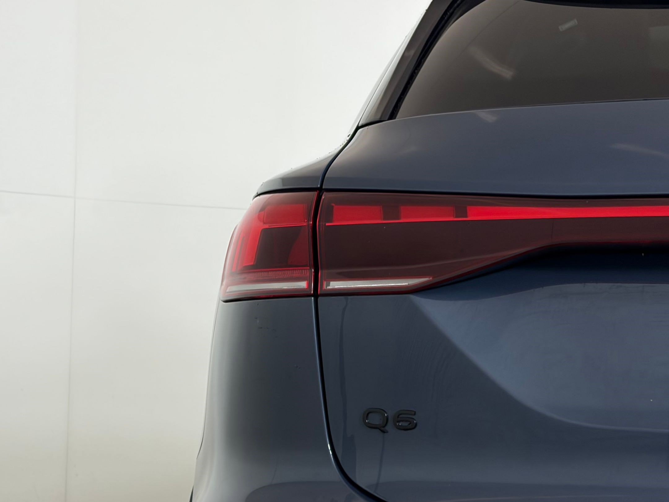 Certified 2025 Audi Q6 e-tron Premium Plus w/ Premium Plus image 13