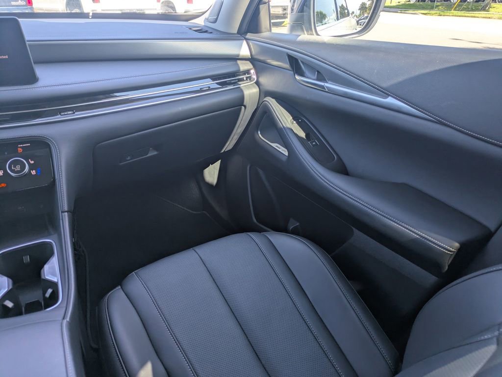 Certified 2025 INFINITI QX60 Luxe w/ Cargo Package image 19
