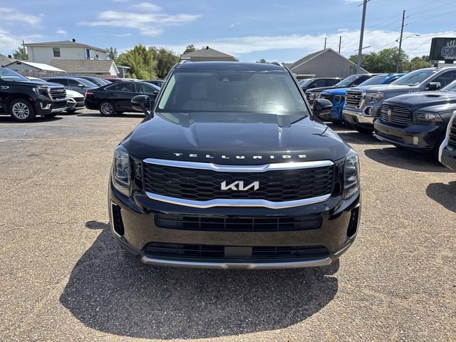 Used 2022 Kia Telluride S image 2