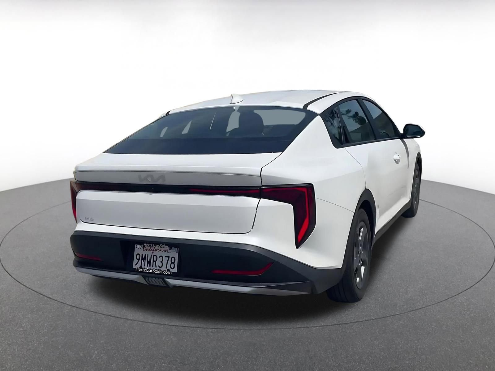 Used 2025 Kia K4 LXS image 14