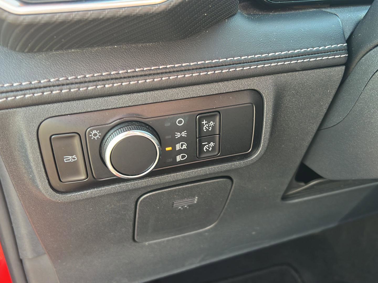 Used 2025 Ford Mustang Premium image 16