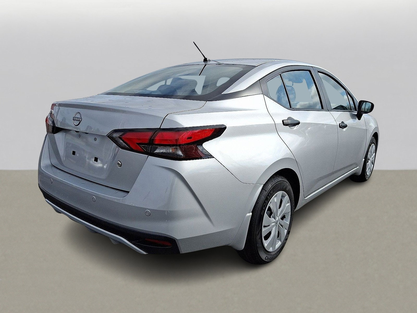 New 2025 Nissan Versa S image 4