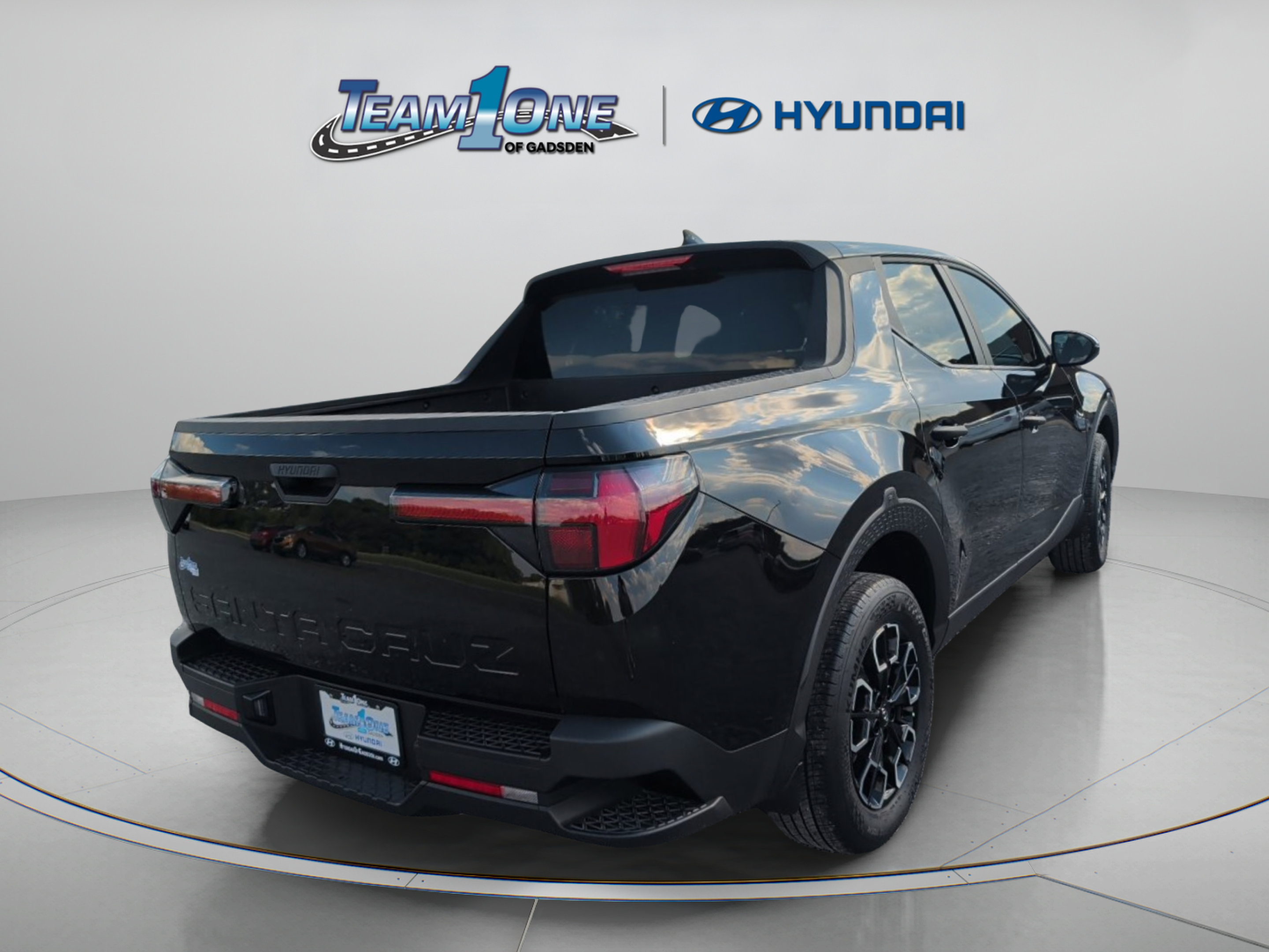 Used 2024 Hyundai Santa Cruz SEL FWD image 8