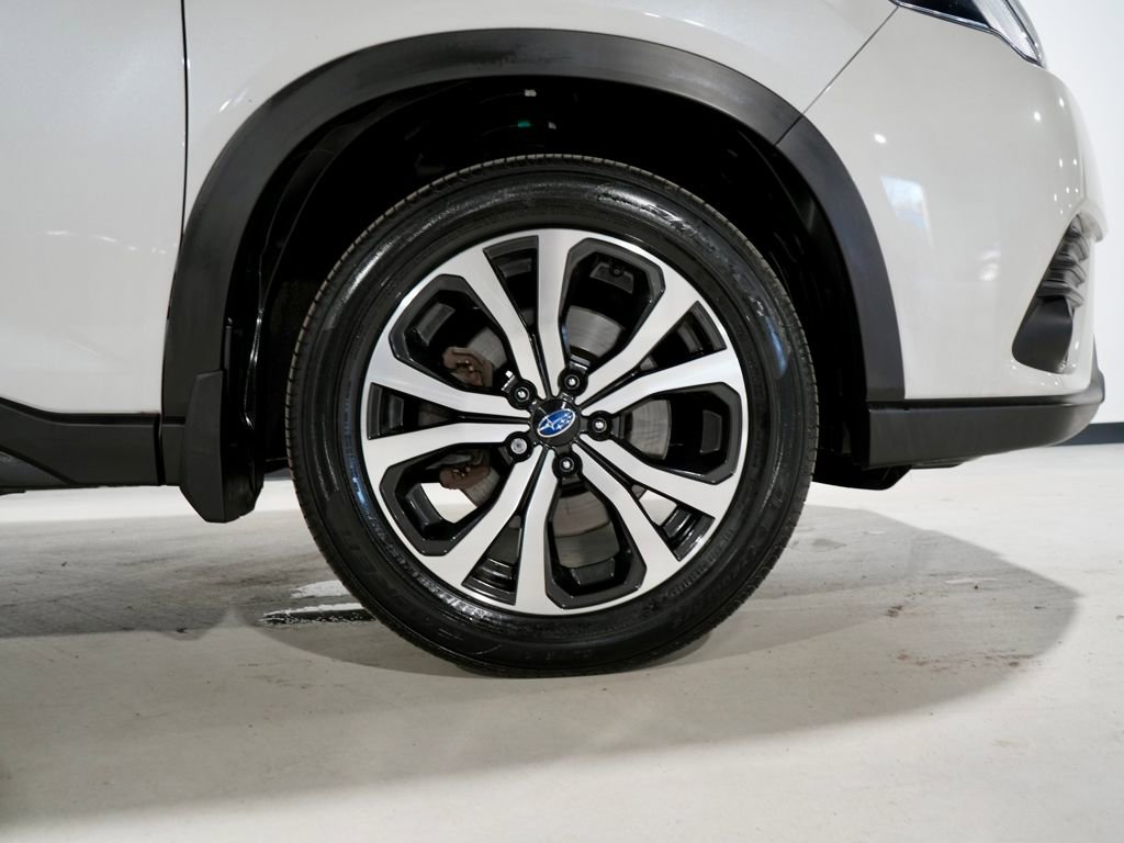 Used 2023 Subaru Forester Limited image 33