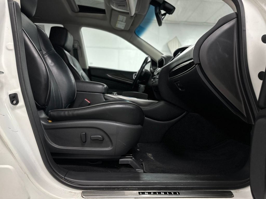 Used 2015 INFINITI QX60 FWD w/ Premium Plus Package image 26