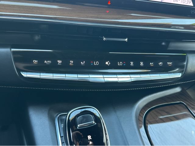 Certified 2023 Cadillac Escalade ESV Sport Platinum w/ LPO, ONYX Package AWD/4WD image 28