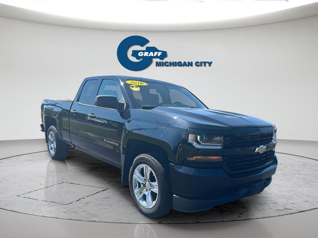 Used 2016 Chevrolet Silverado 1500 Custom w/ Custom Convenience Package AWD/4WD image 7