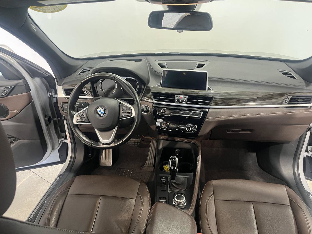 Used 2021 BMW X1 sDrive28i w/ Premium Package FWD image 14