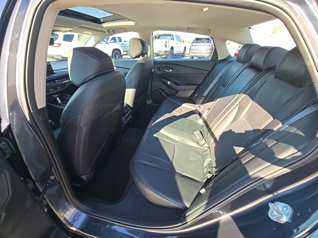 Used 2025 Honda Accord Touring image 26
