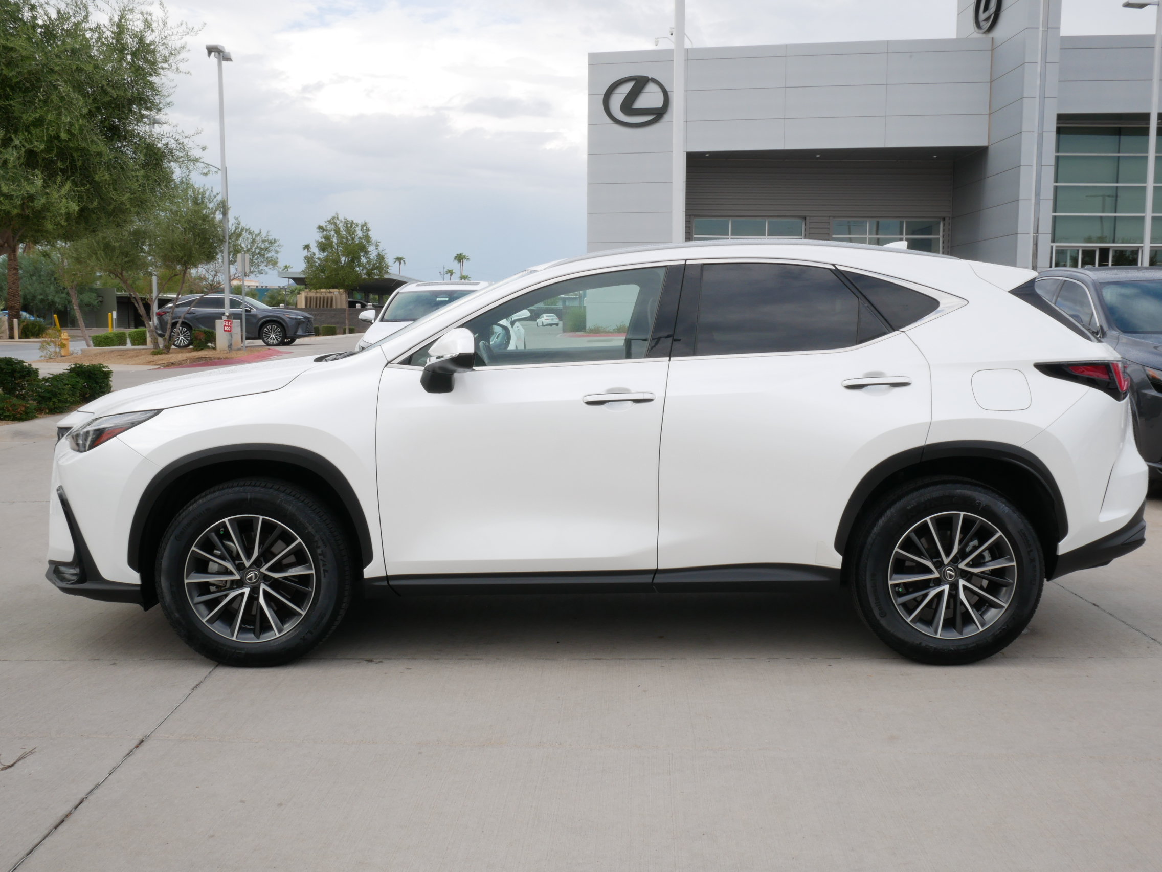 Certified 2022 Lexus NX 350 AWD w/ Cold Area Package image 3