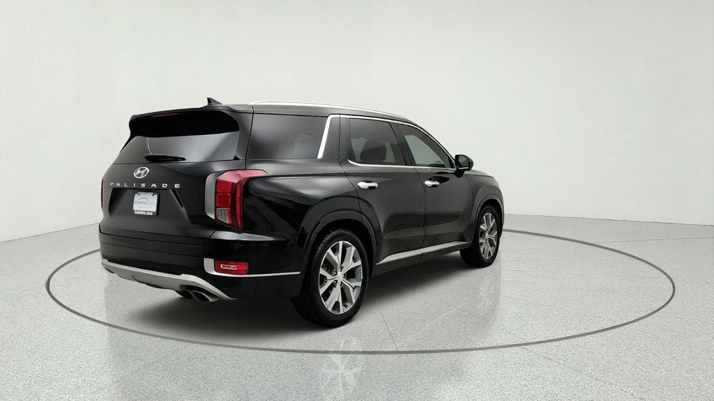 Used 2021 Hyundai Palisade Limited w/ Cargo Package FWD image 5