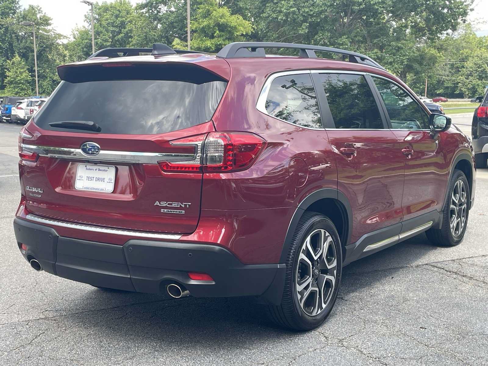 Used 2026 Subaru Ascent Limited AWD/4WD image 4