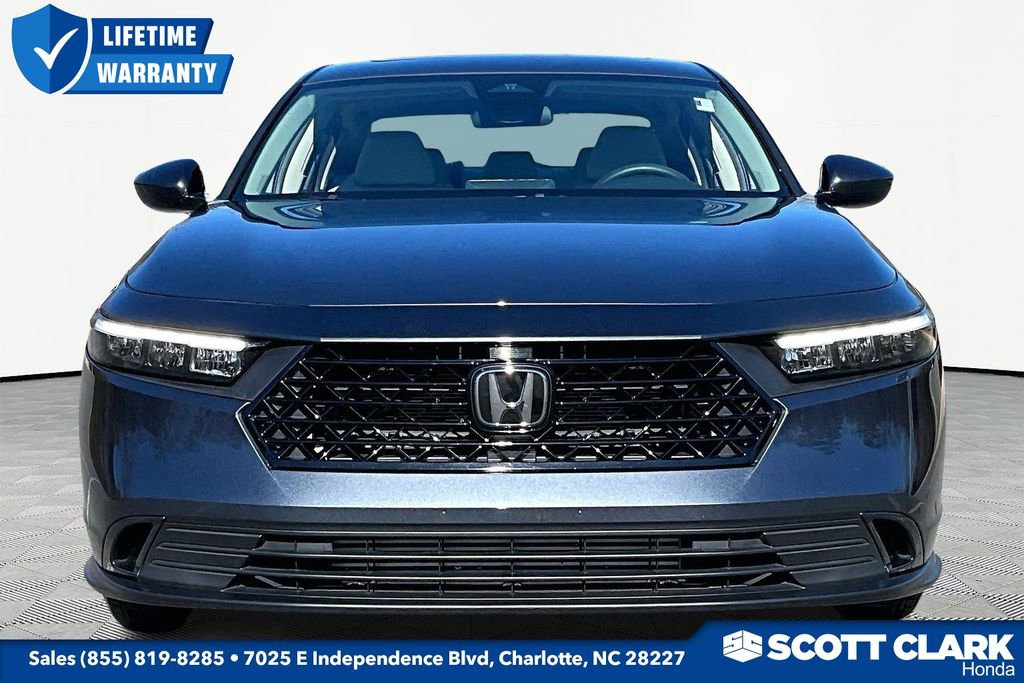 Used 2024 Honda Accord EX image 2