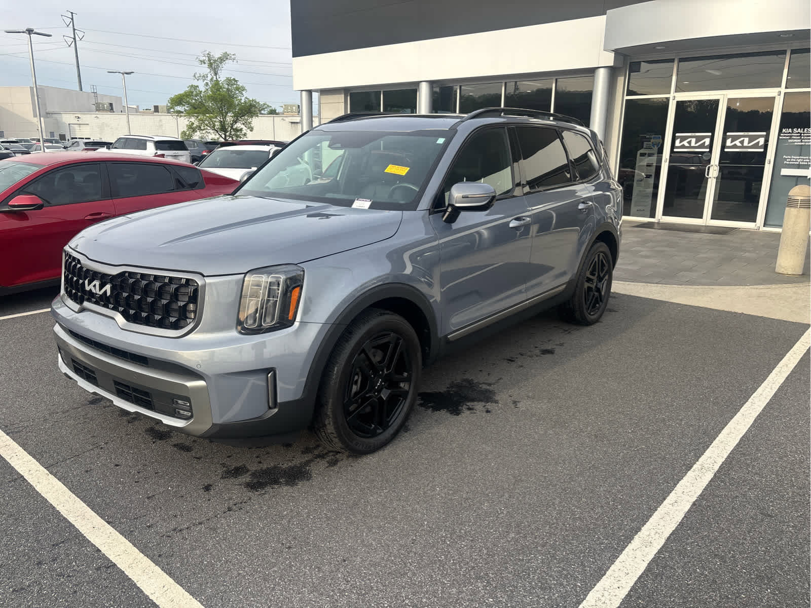 Used 2023 Kia Telluride SX X-Line image 2
