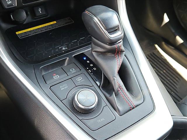 Used 2021 Toyota RAV4 XSE w/ Premium Package AWD/4WD image 13