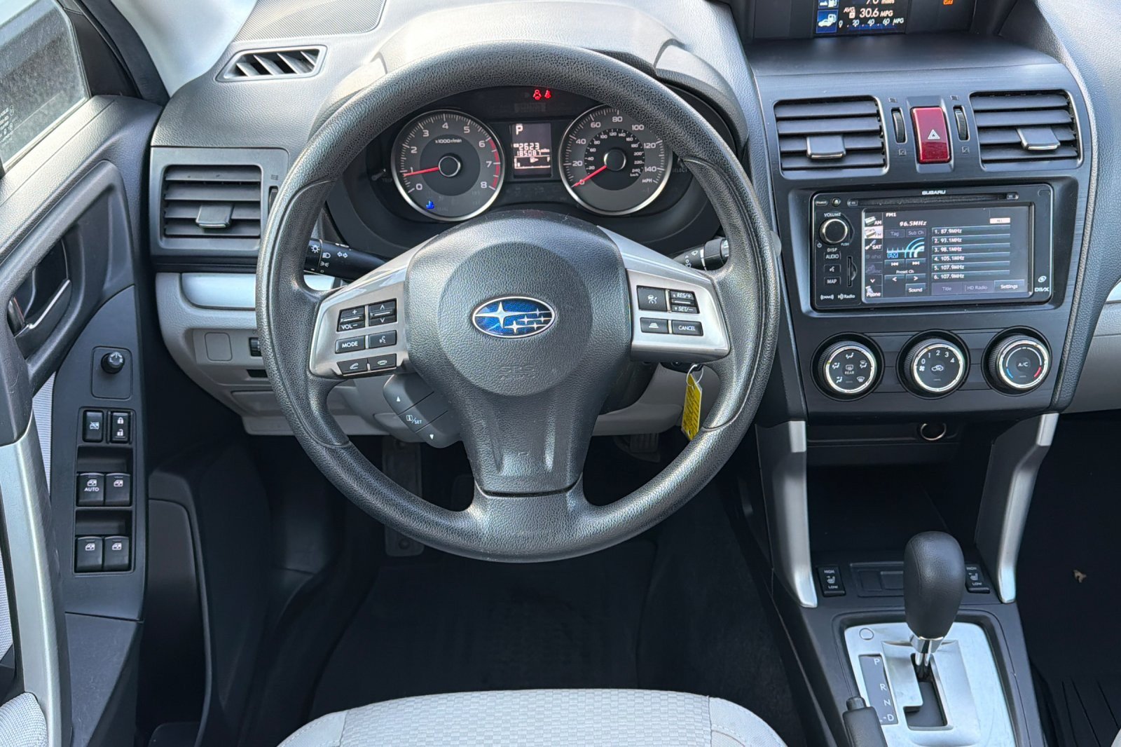 Used 2015 Subaru Forester 2.5i Premium AWD/4WD image 11