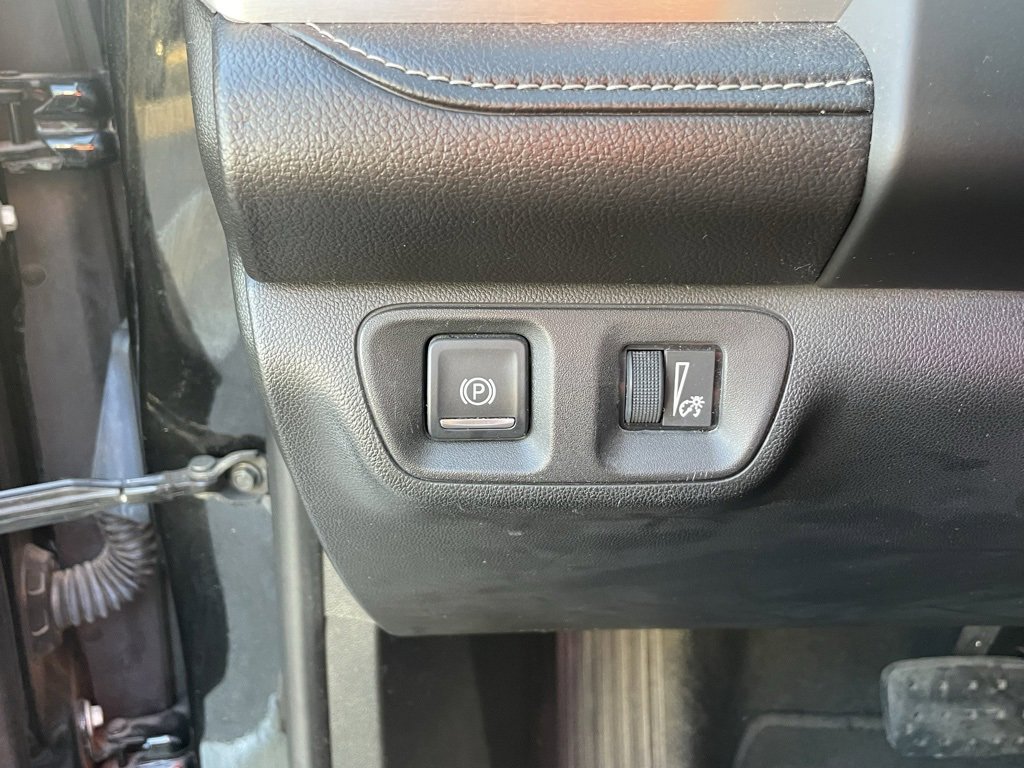 Used 2017 GMC Acadia SLE image 10