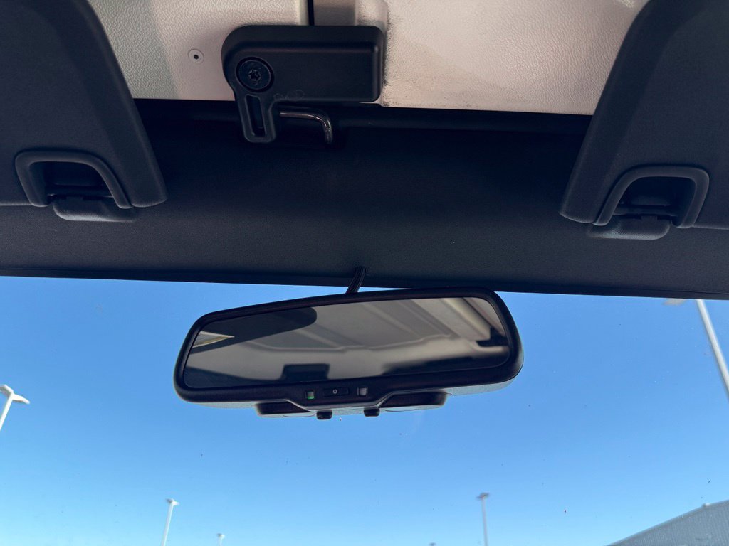 Used 2017 Jeep Wrangler Unlimited Rubicon AWD/4WD image 15