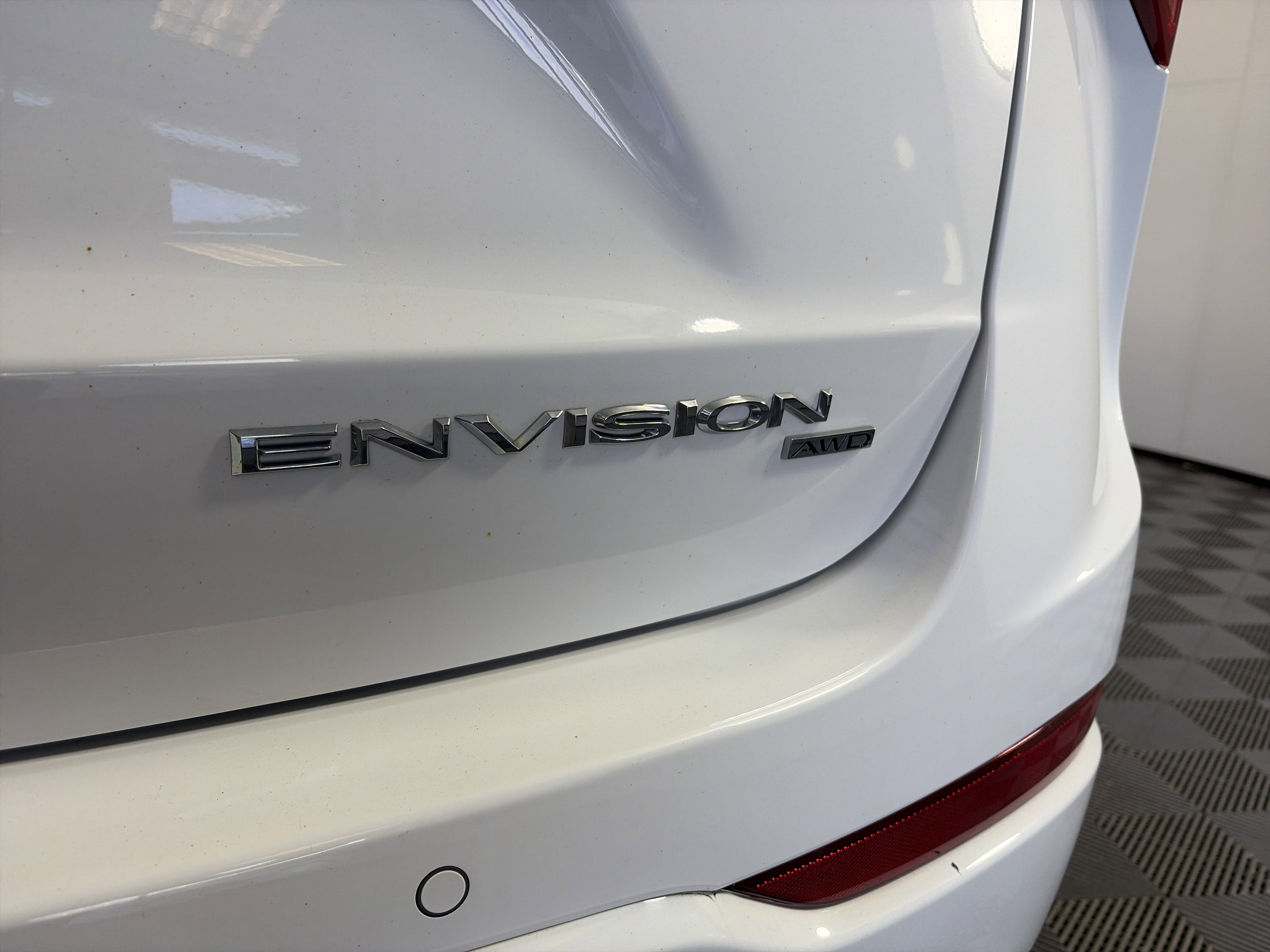 Used 2019 Buick Envision Essence image 16