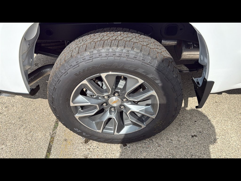 New 2026 Chevrolet Silverado 1500 LT image 27