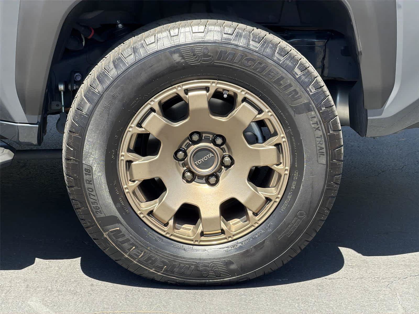 Used 2025 Toyota 4Runner TRD Off-Road Premium w/ Tow Technology Package AWD/4WD image 9