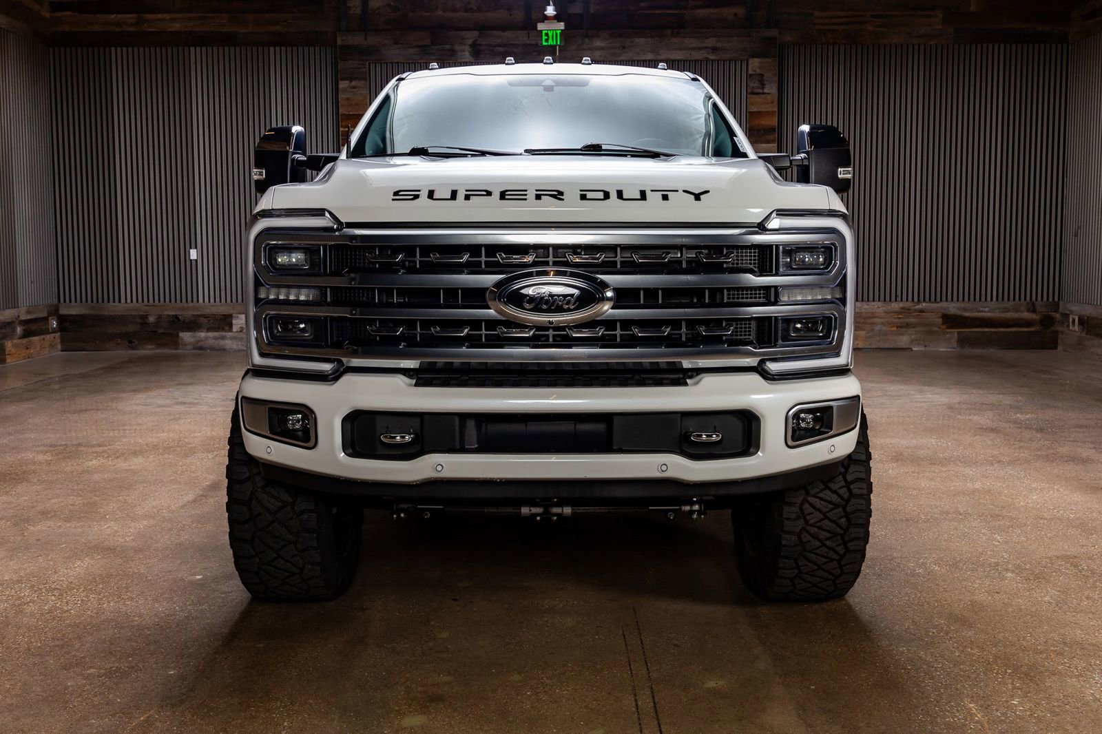 Used 2024 Ford F350 Platinum video 2