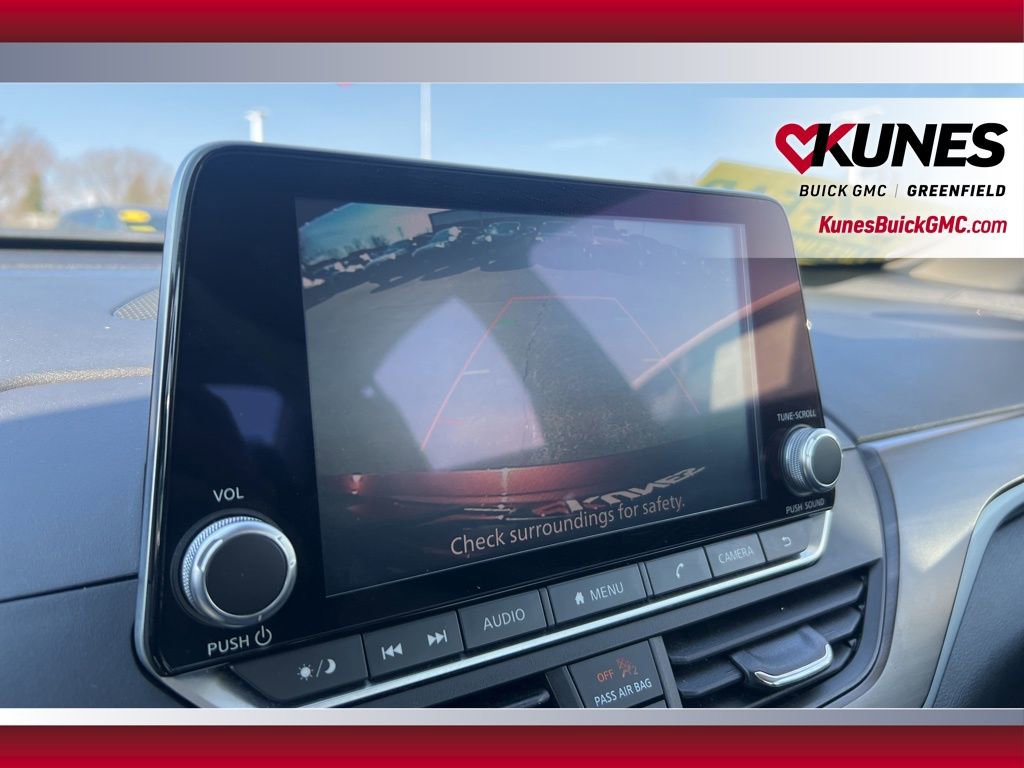 Used 2024 Nissan Altima 2.5 SV image 31