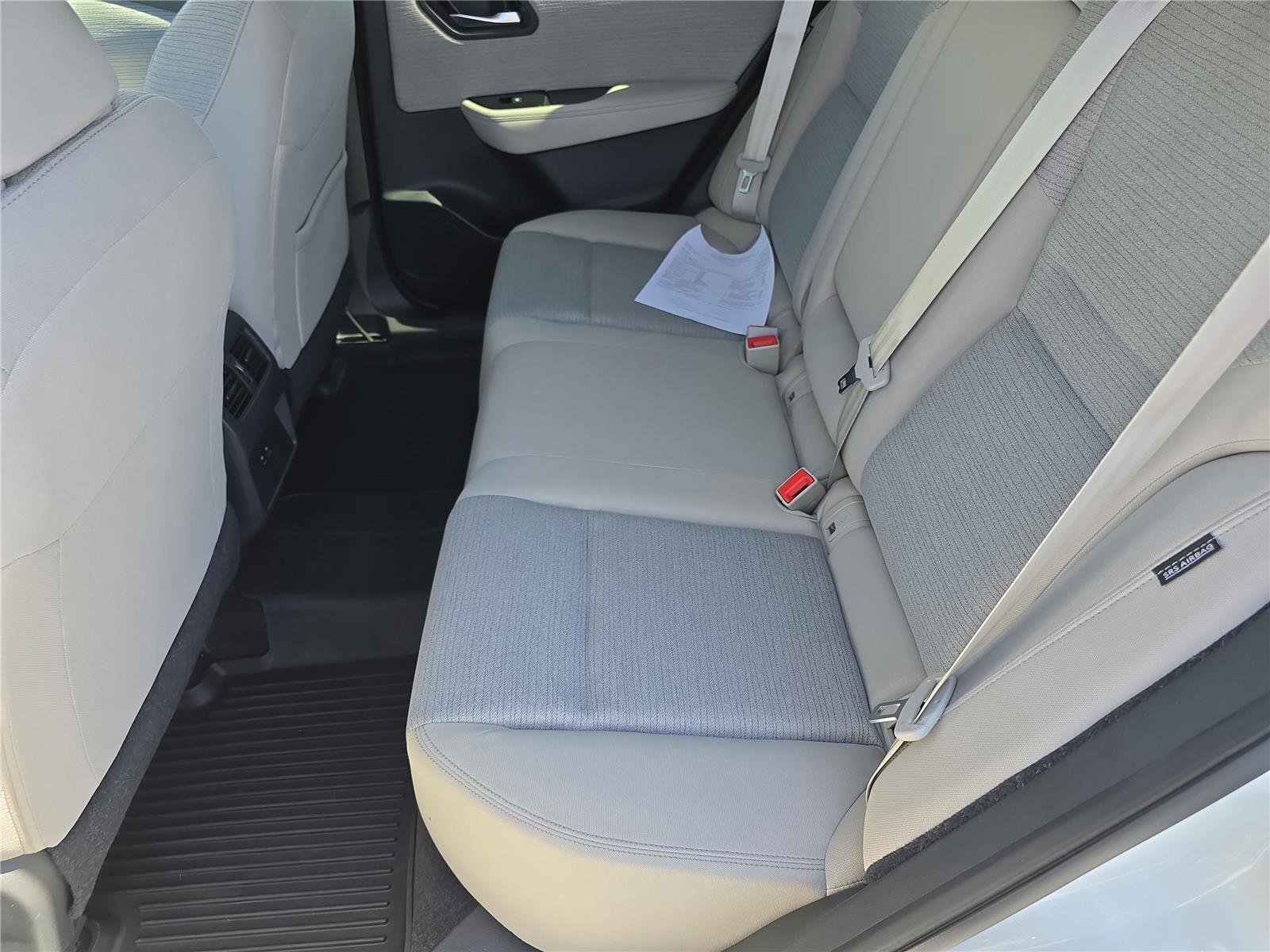 Used 2023 Nissan Rogue SV FWD image 16