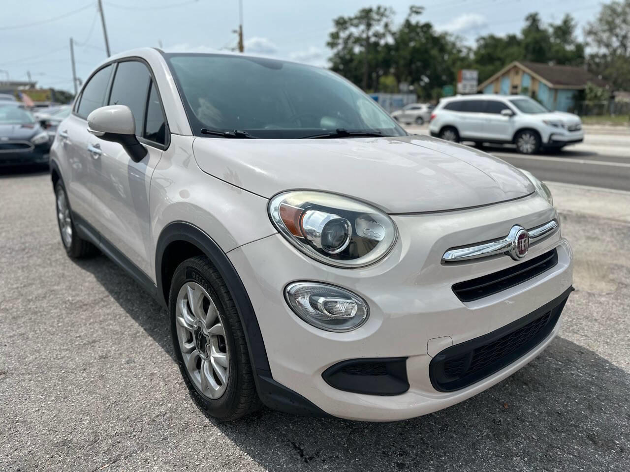 Used 2016 FIAT 500X Easy image 9