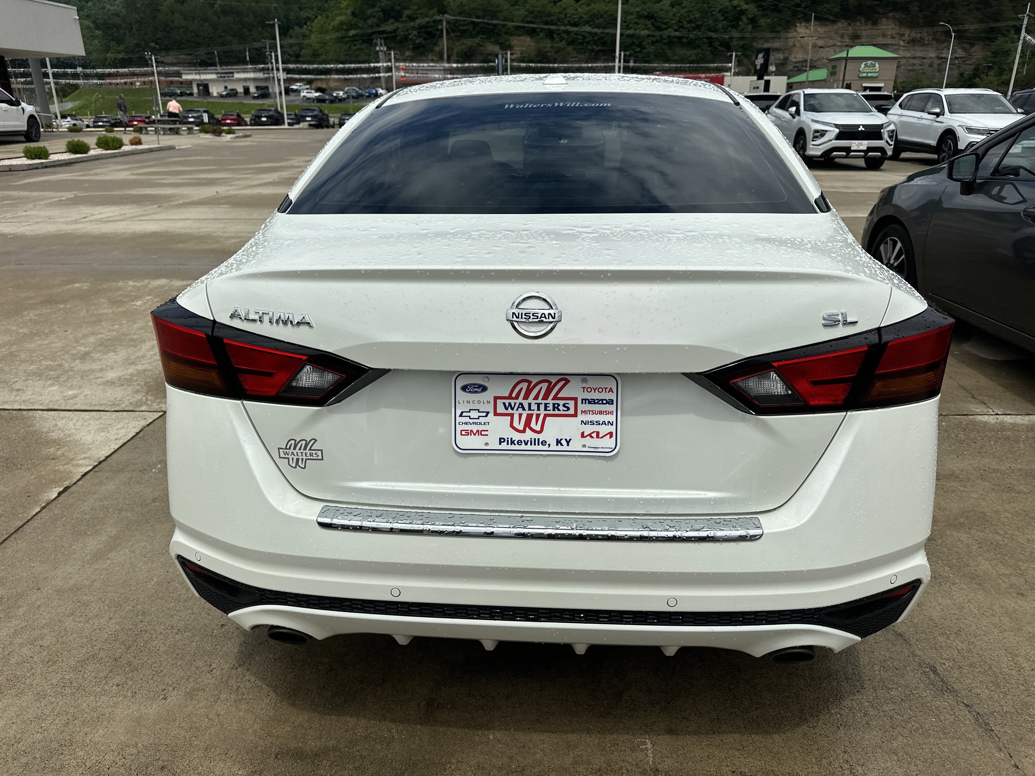 Used 2021 Nissan Altima 2.5 SL FWD image 5