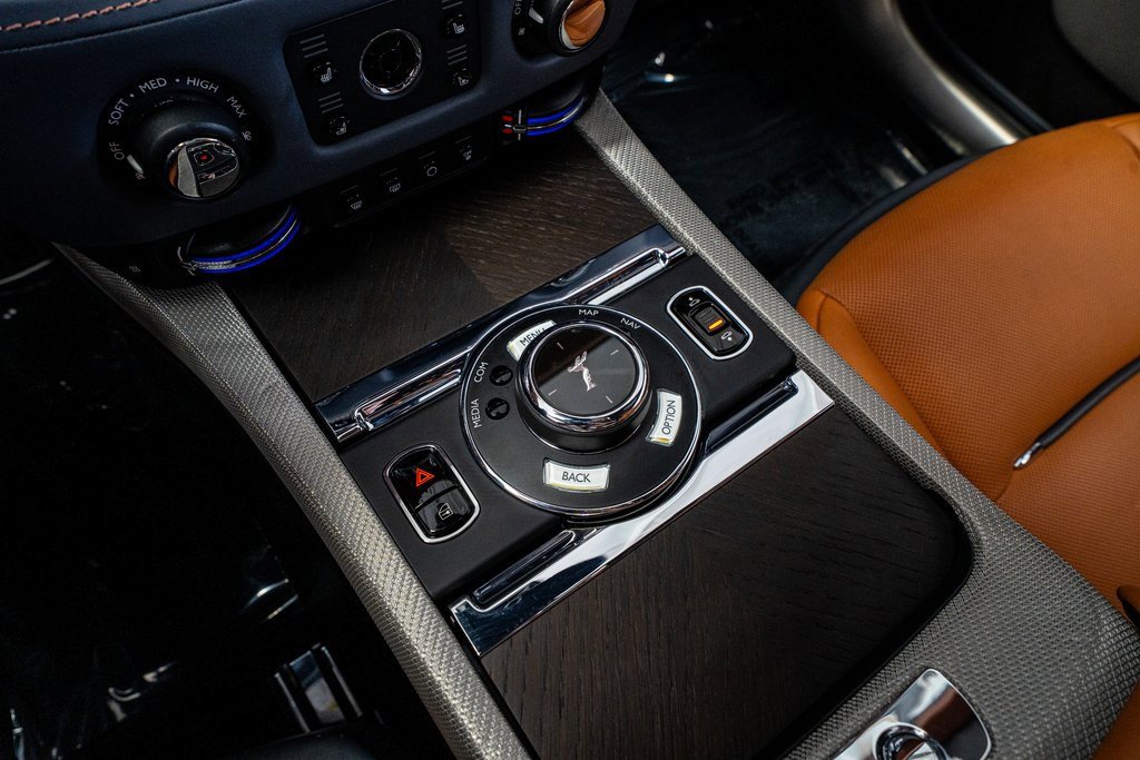 Used 2018 Rolls-Royce Wraith image 51