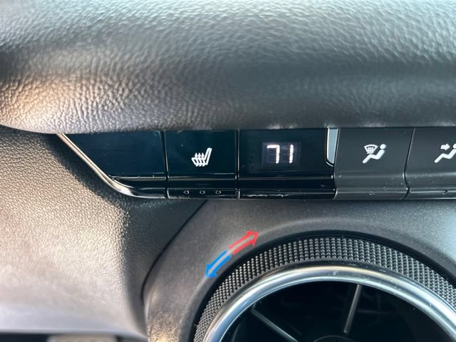 Used 2024 Chevrolet Blazer LT w/ Convenience Package FWD image 31