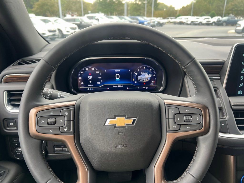Used 2024 Chevrolet Tahoe High Country w/ Premium Package AWD/4WD image 14
