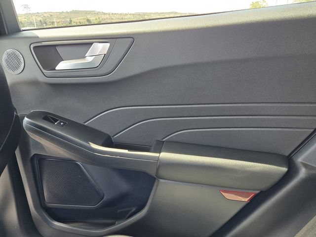 Used 2024 Ford Escape SE w/ PHEV Premium Package FWD image 13