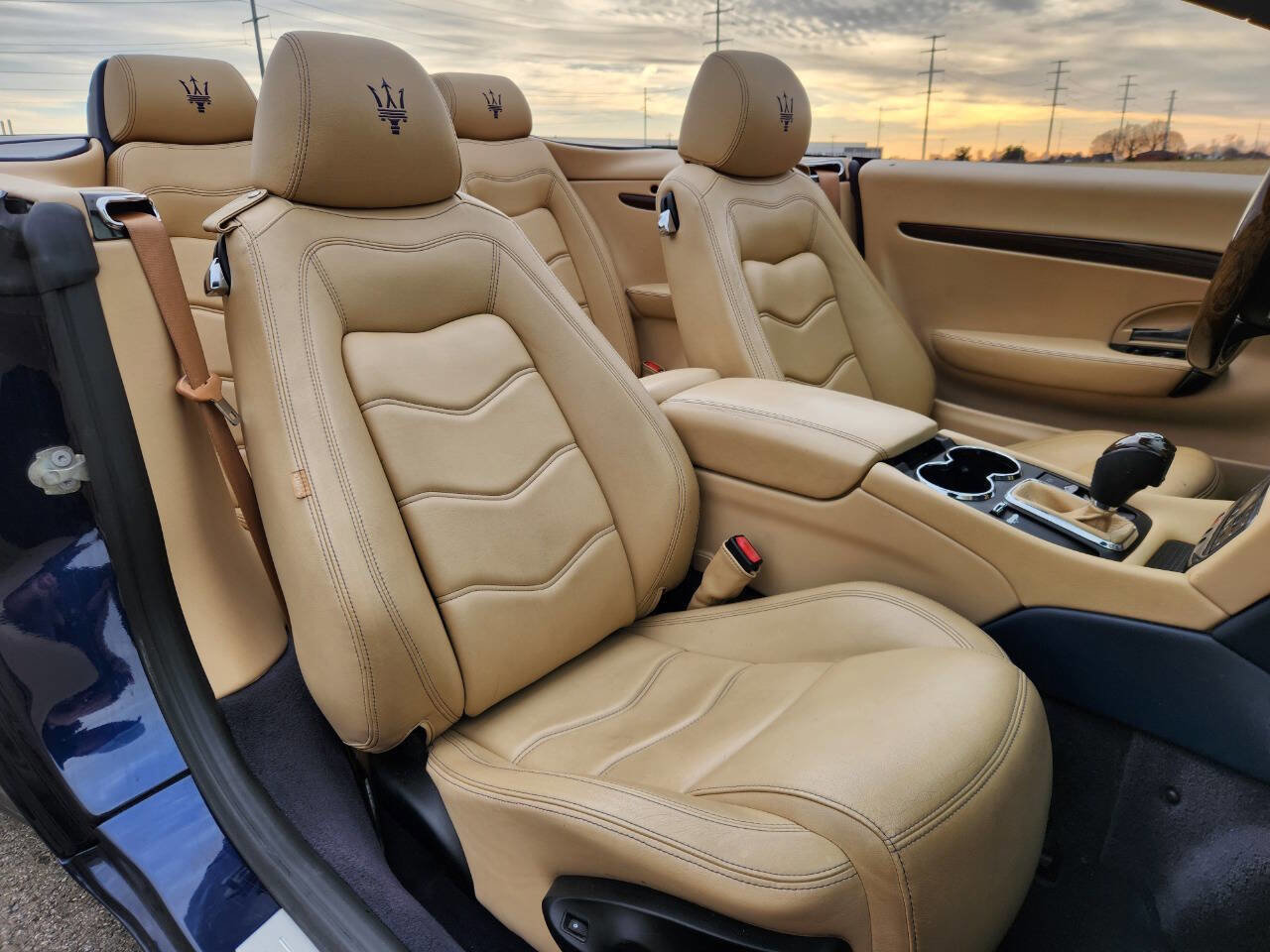 Used 2014 Maserati GranTurismo Convertible image 9