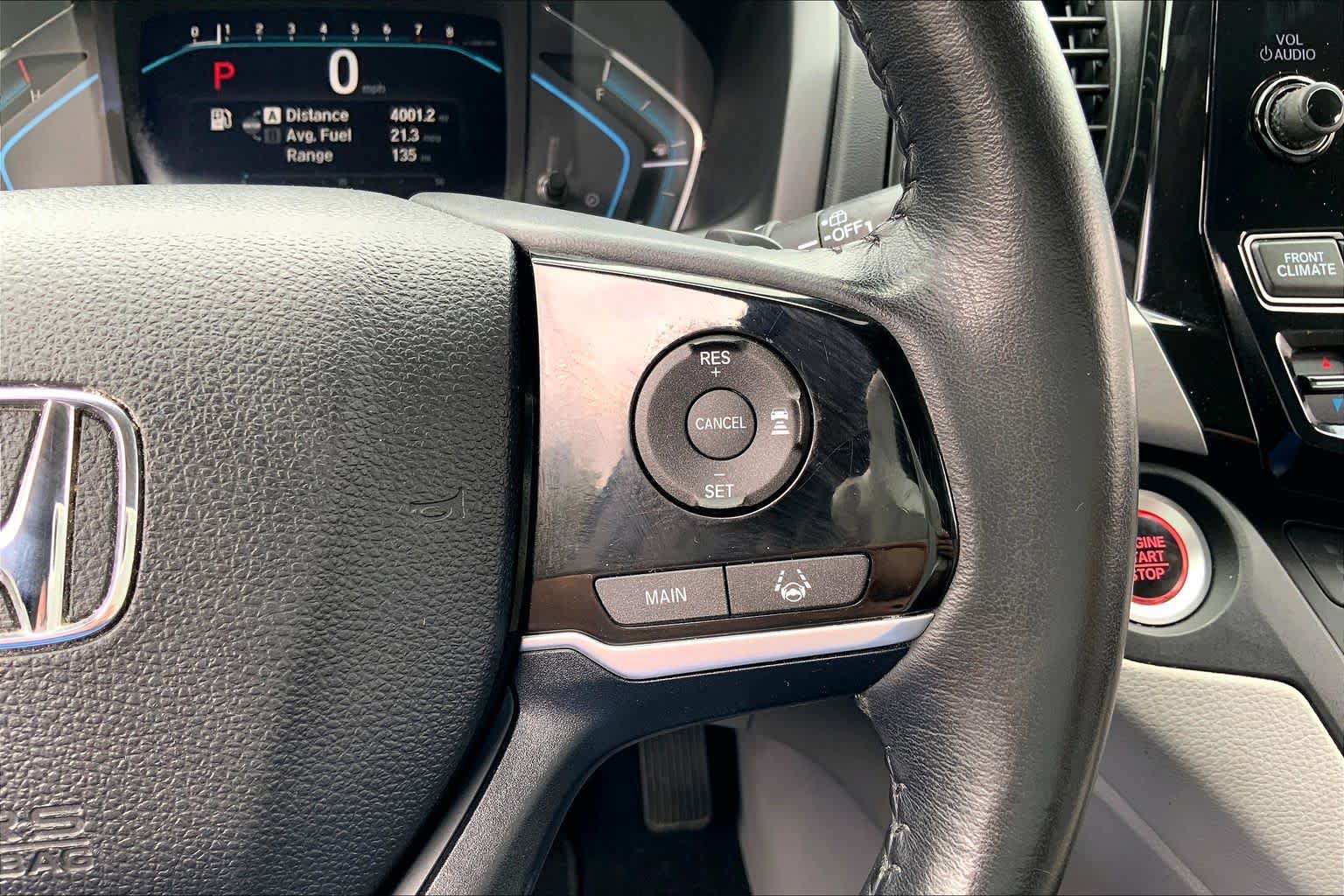 Used 2018 Honda Odyssey Touring image 25