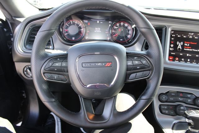 Used 2023 Dodge Challenger SXT w/ Plus Package image 15