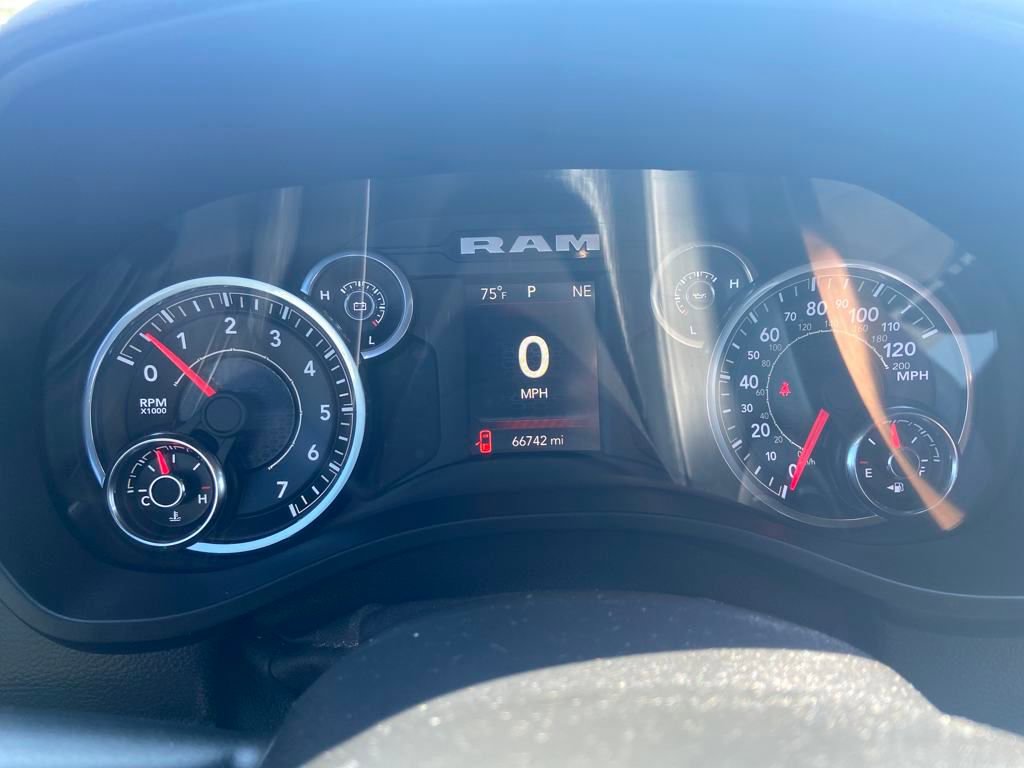 Used 2021 RAM 1500 Big Horn image 26