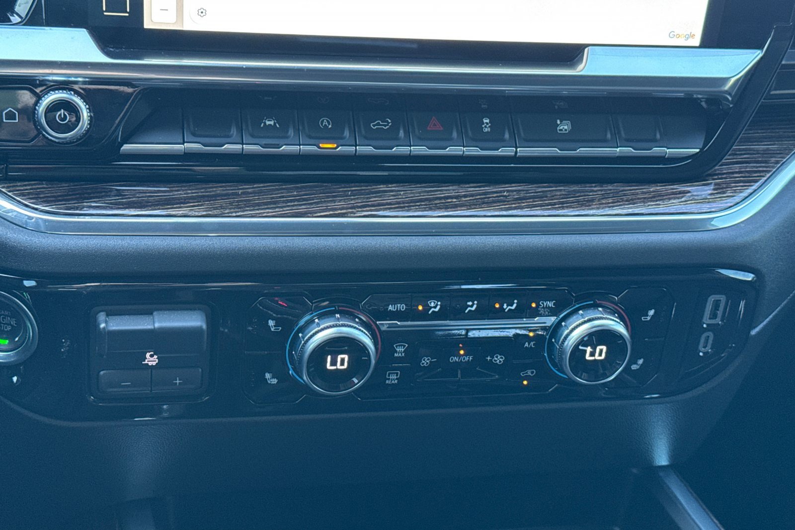 Used 2025 GMC Sierra 1500 Elevation image 26