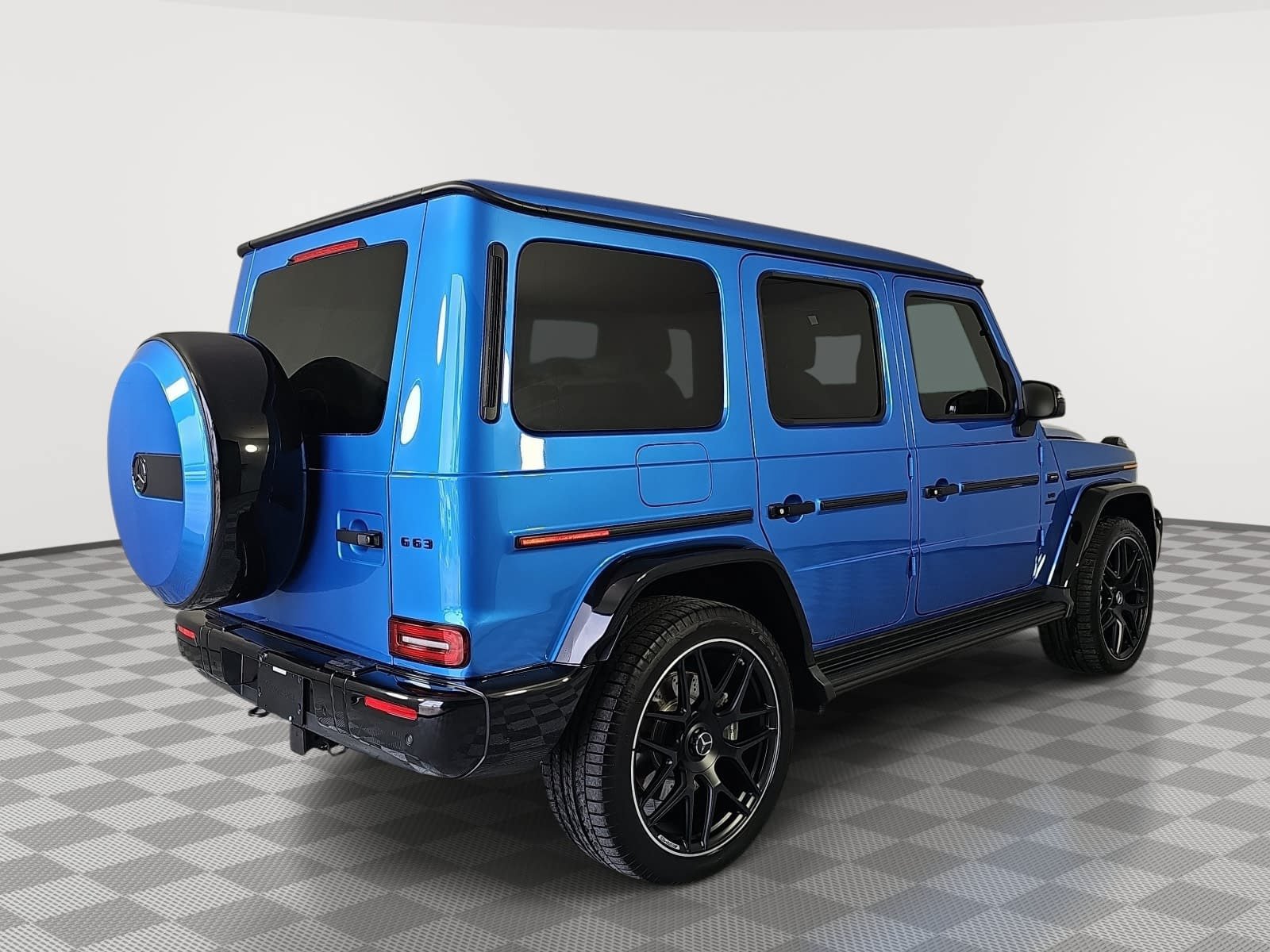 Used 2025 Mercedes-Benz G 63 AMG 4MATIC image 8