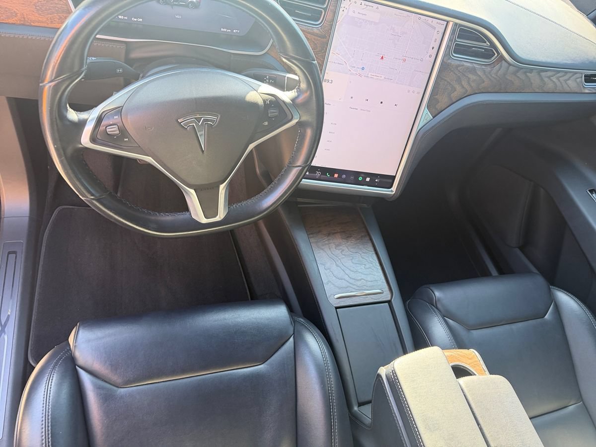 Used 2018 Tesla Model X AWD/4WD image 13