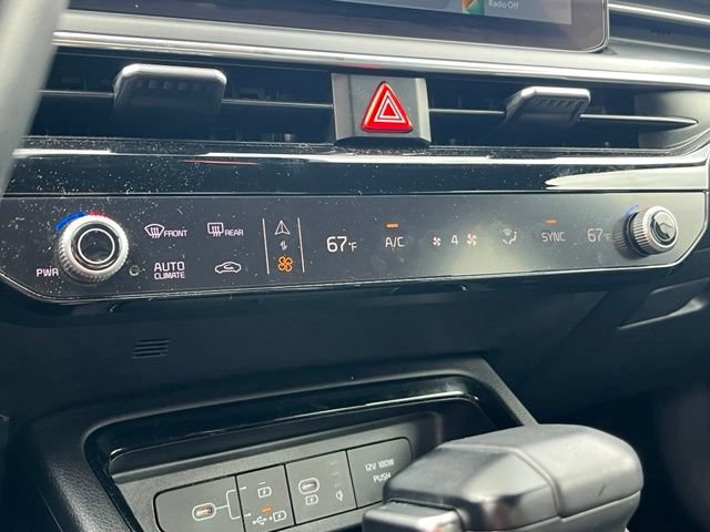 Certified 2025 Kia K5 GT-Line AWD/4WD image 25