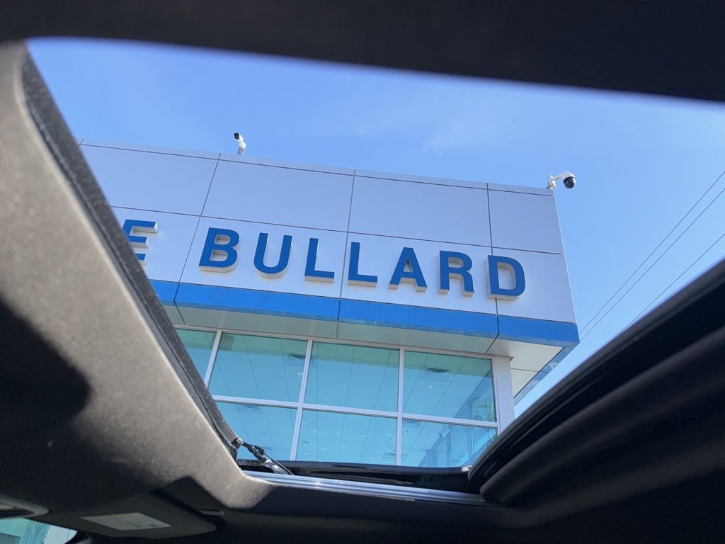 Used 2024 GMC Sierra 1500 SLT w/ SLT Convenience Package image 16